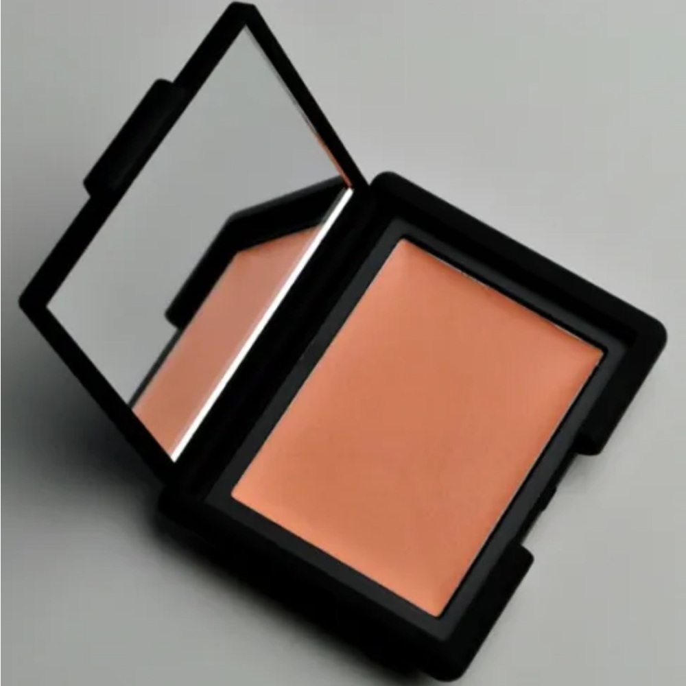 NARS cream blush enchanted